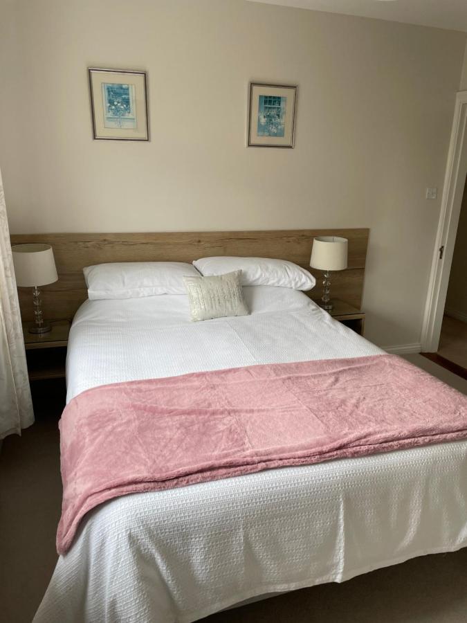 The Wave Bed & Breakfast Galway Exterior photo